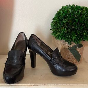 Black … Me Too high heels